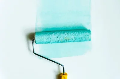 Peinture intérieure à Montbrand — murs, plafonds et boiseries